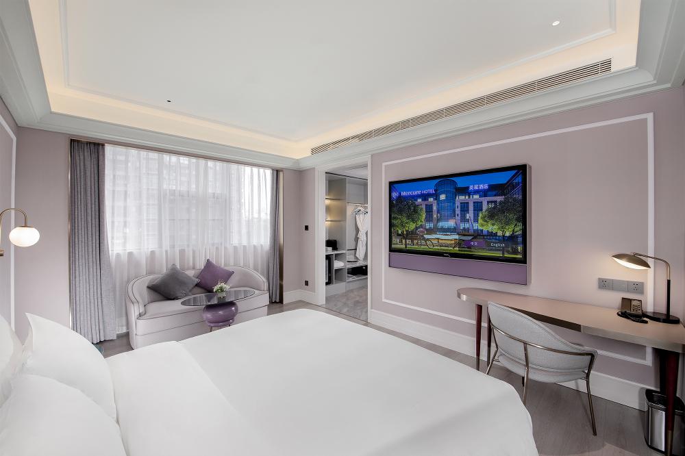 深圳四星级酒店最大容纳120人的会议场地|南山美居酒店的价格与联系方式